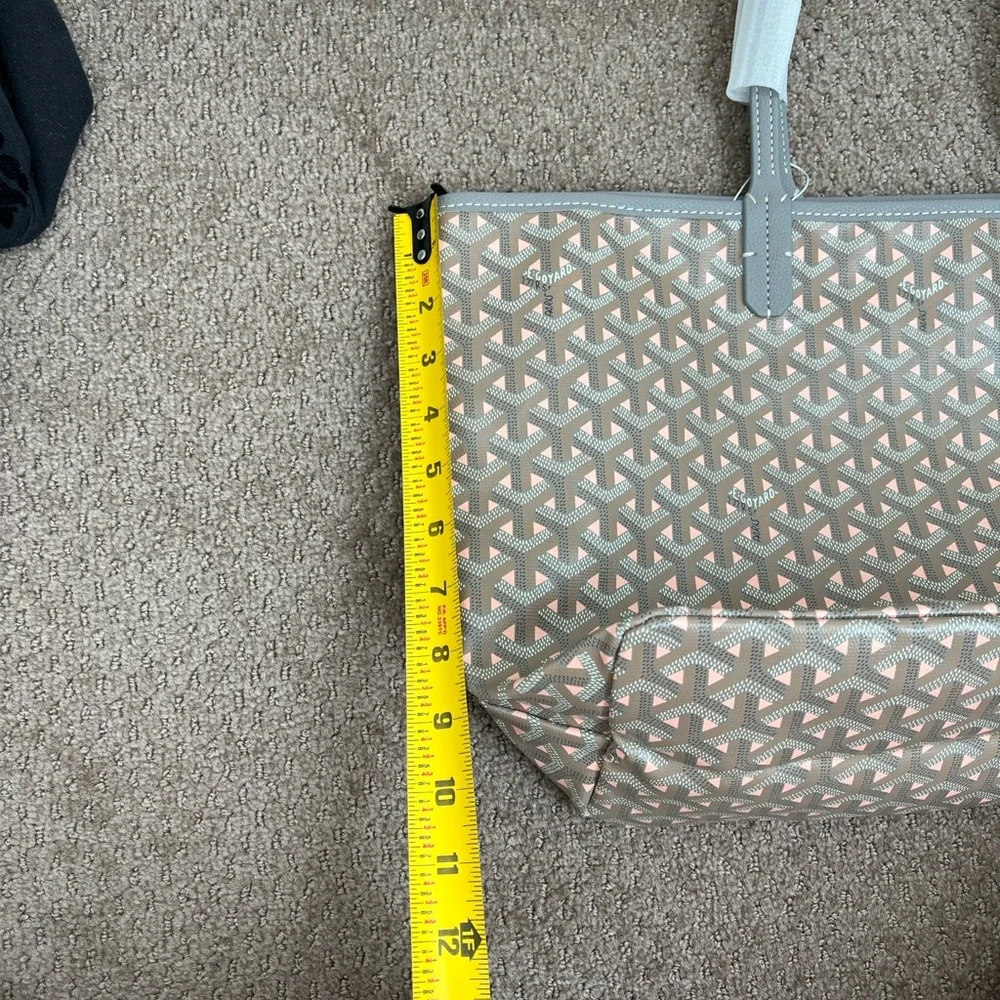 Stylish Tote Bag - Picture 5 of 7